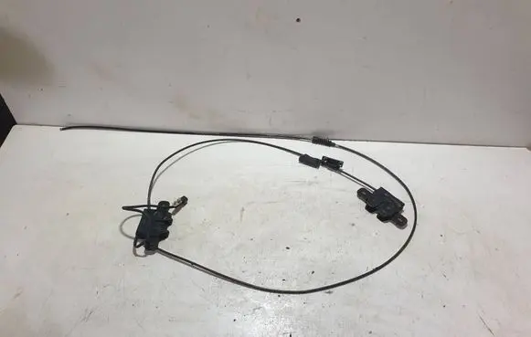 Volvo S80 Engine bonnet/hood lock/catch 30649448 0SW435