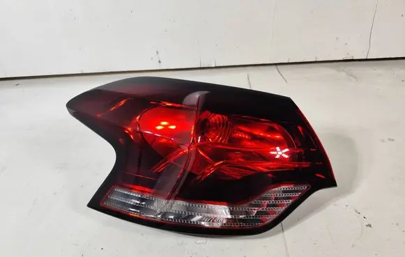 Rear/tail lights
