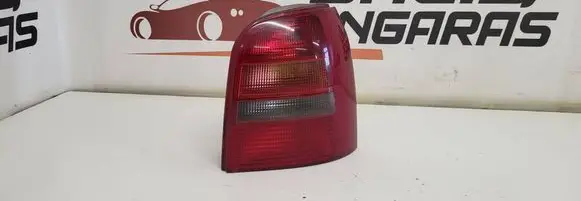 Audi A4 S4 B5 8D Rear/tail lights 809945096 290802 8D1820021