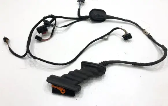 Seat Alhambra (Mk2) Front door wiring loom 7N0971121