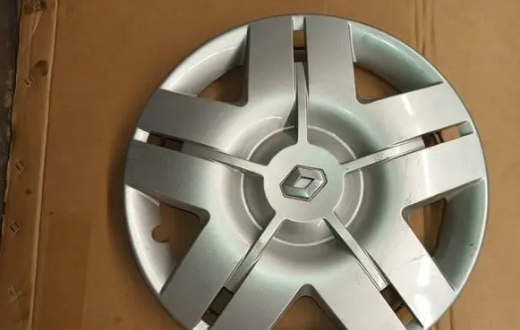 Renault Laguna II R16 wheel hub/cap/trim 8200114723