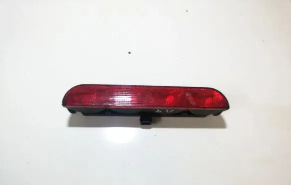 Audi A4 S4 B5 8D Third/center stoplight 0996400