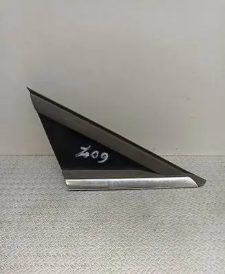 Peugeot 5008 Front triangle window/glass 96859482XT 96859484XY