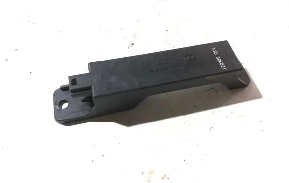 Chrysler Town u0026 Country V Keyless (KESSY) go control unit/module 05026444AA
