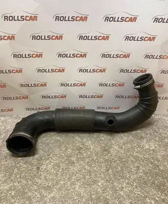 Coolant pipe/hose