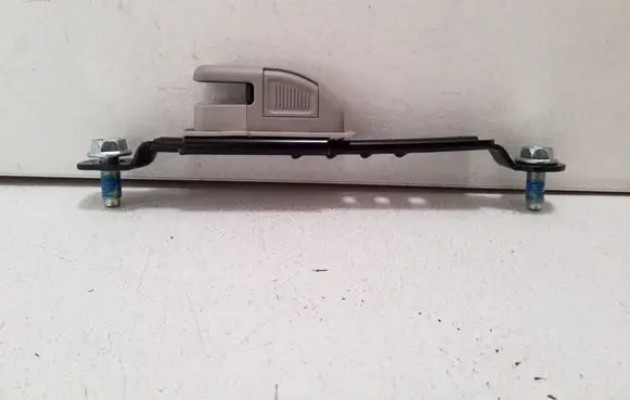 Chevrolet Captiva Seat belt adjustment rail 