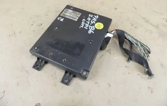 Volkswagen PASSAT B6 Bluetooth control unit module 3C0035729B 00083B17CEDB 3C0035729E