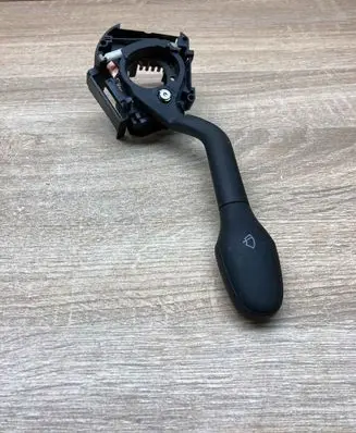 Volkswagen Golf III Wiper control stalk 1H6953503F