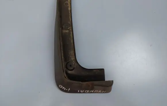 Hyundai i40 Rear mudguard 868412W000