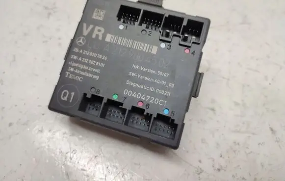 Mercedes-Benz E W212 Door control unit/module