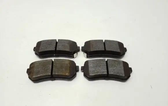 Hyundai ix35 Brake pads (rear) 