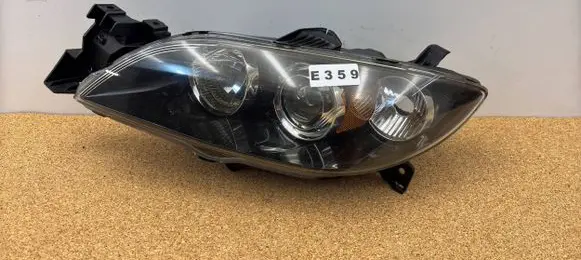 Mazda 3 I Headlight/headlamp A529