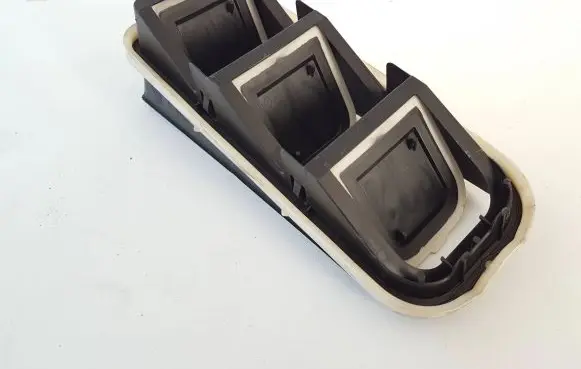 Citroen C5 Aircross Quarter panel pressure vent 9678565780