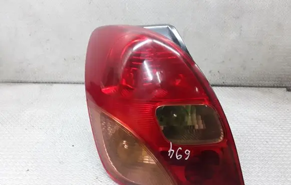 Toyota Corolla Verso E121 Rear/tail lights