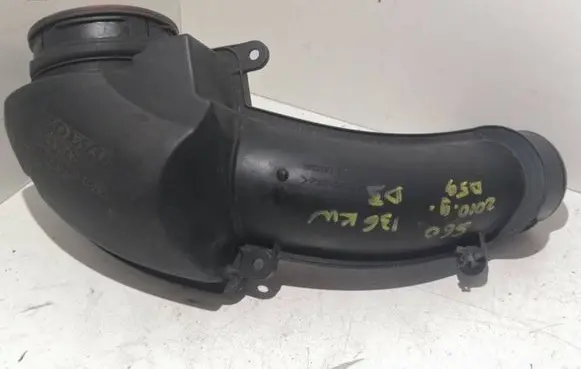 Volvo S60 Turbo air intake inlet pipe/hose 31293547