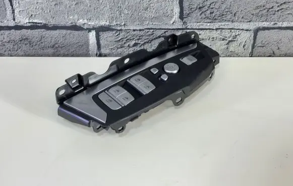 BMW X3 G01 Electric window control switch 6847099