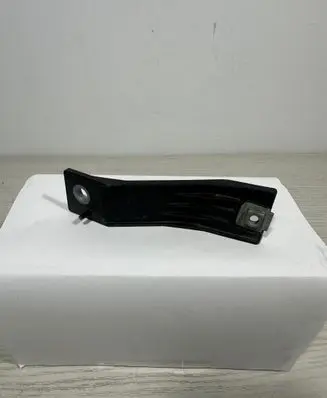 Audi e-tron Fender mounting bracket 4KE821164