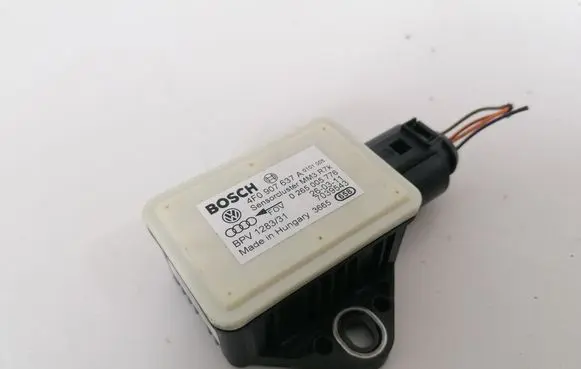Audi A6 S6 C6 4F ESP acceleration yaw rate sensor 4F0907637A