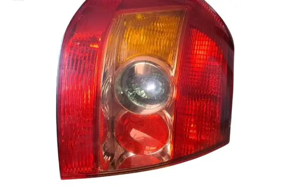 Toyota Corolla E120 E130 Rear/tail lights 8155002301