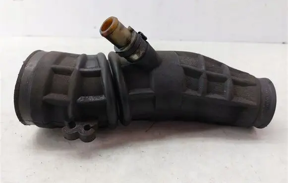 Alfa Romeo GT Air intake hose/pipe 46794405