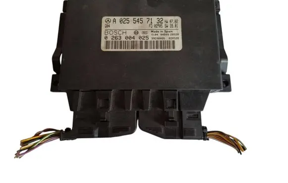 Mercedes-Benz E W211 Parking PDC control unit/module A0255457132 0263004025