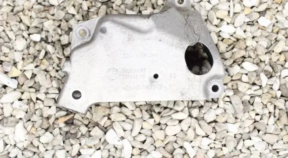 BMW 5 F10 F11 Engine mounting bracket 6781241