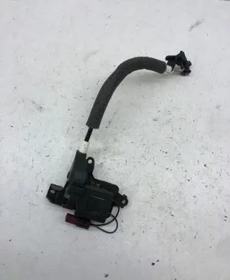 BMW 3 E90 E91 Curtain motor 897200239902 8972002399