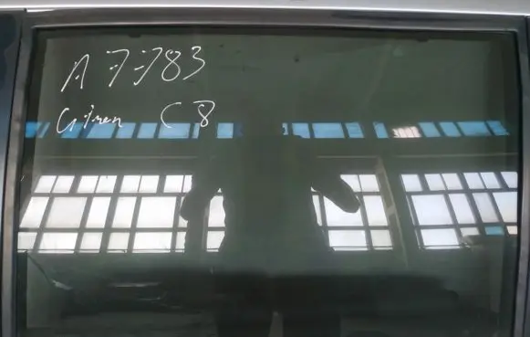 Citroen C8 Rear door window glass