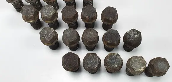 Mercedes-Benz B W245 Nuts/bolts 