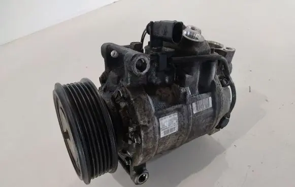 Audi A6 S6 C6 4F Air conditioning (A/C) compressor (pump) 4F0260805N
