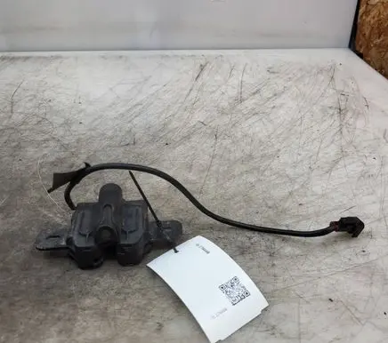 Volvo V60 Engine bonnet/hood lock/catch 31356006