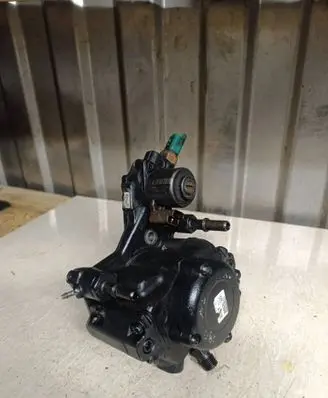 Citroen C5 Fuel injection high pressure pump 9656391680
