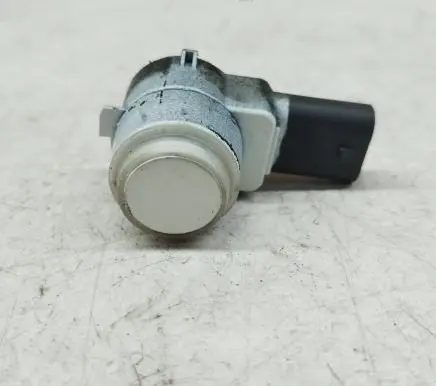 Mercedes-Benz E C207 W207 Parking PDC sensor 2125420018 A2125420018