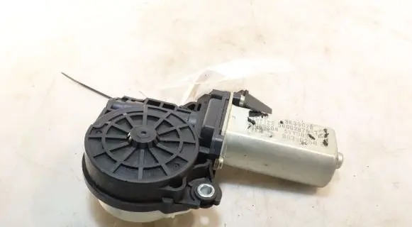 Audi A8 S8 D4 4H Rear door window regulator motor