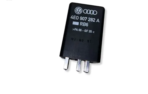 Audi Q7 4L Glow plug pre-heat relay 4E0907282A
