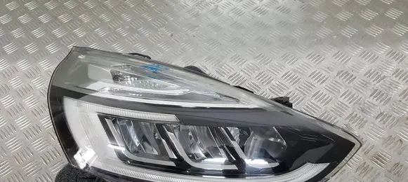 Renault Clio IV Headlight/headlamp 260105593R