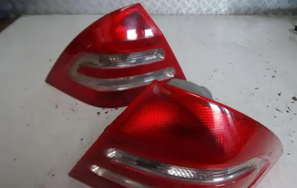 Mercedes-Benz C W203 Rear/tail lights