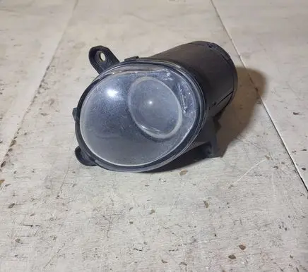 Volkswagen PASSAT B5 Front fog light 3B7941700A