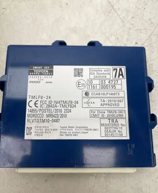 Lexus CT 200H Keyless (KESSY) go control unit/module 8999076011