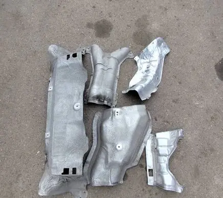 BMW X5 F15 Exhaust heat shield 7185026 77772210