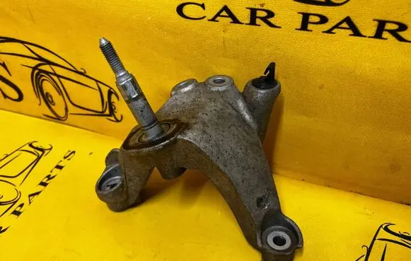 Dacia Jogger Gearbox mounting bracket 112338883R