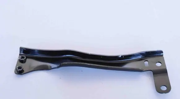 BMW 8 G16 Radiator support slam panel bracket 7368479 51117368479