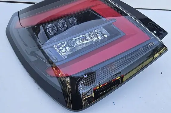 Suzuki Swift IV Rear/tail lights W7062
