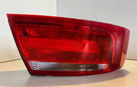 Audi A5 8T 8F Rear/tail lights 8T0945095