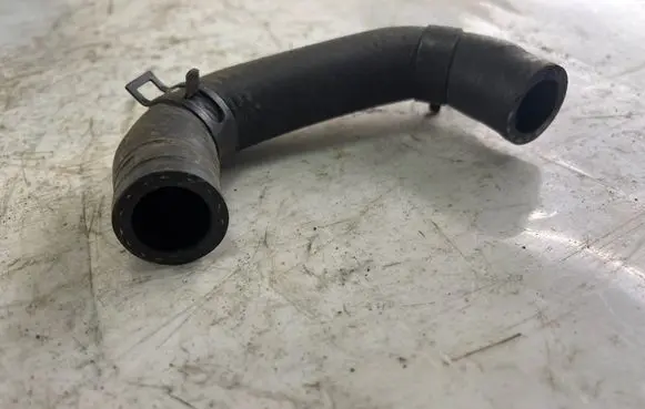 Hyundai i10 Engine coolant pipe/hose