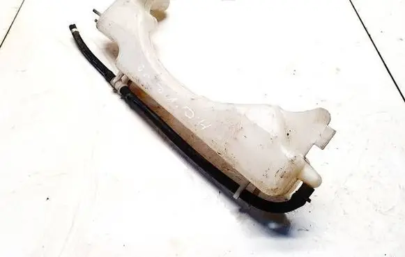 Honda Civic Windshield washer fluid reservoir/tank