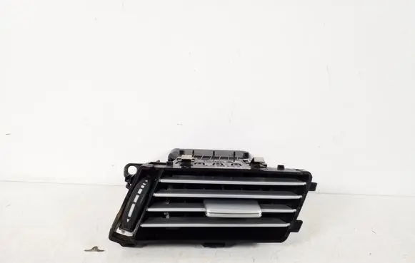 Mercedes-Benz E W212 Dashboard side air vent grill/cover trim A2128302754