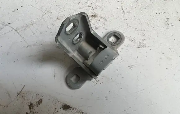 Renault Megane II Rear door upper hinge 029139F
