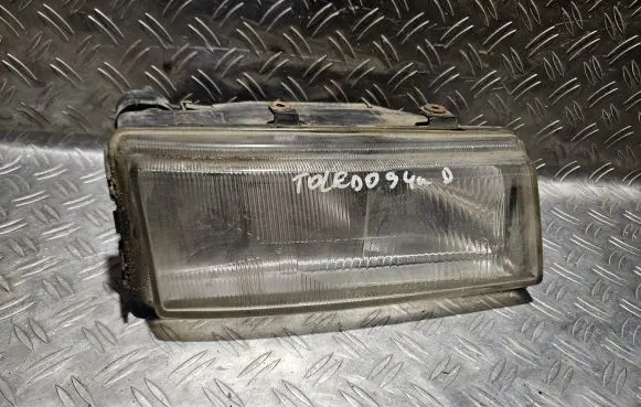 Seat Toledo I (1L) Headlight/headlamp 7R01473 302961572