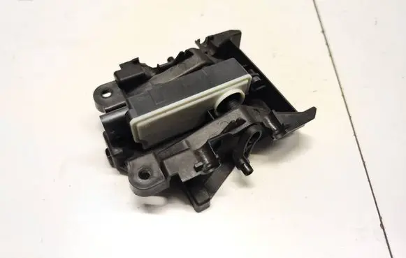 BMW iX Radiator active air flap actuator 3U5A1A6980A